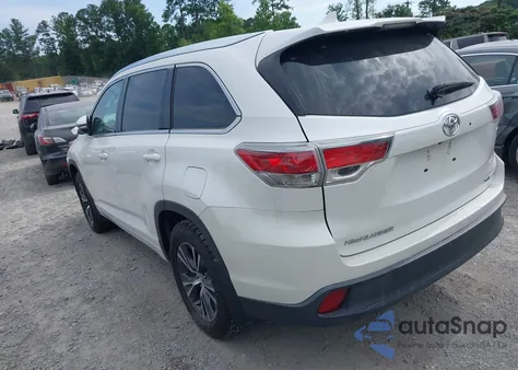 2016 Toyota Highlander Xle V6 z USA, uszkodzony, nr VIN 5TDJKRFH4GS306724